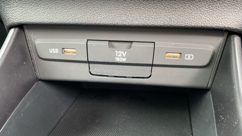 Hyundai i20 1.0T GDi 48V MHD SE Connect 5dr DCT Petrol Hatchback